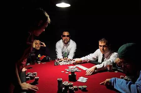
玩德州扑克正确的心态是什么 